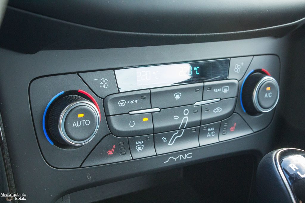 Ford Focus lämpötilasäätimet