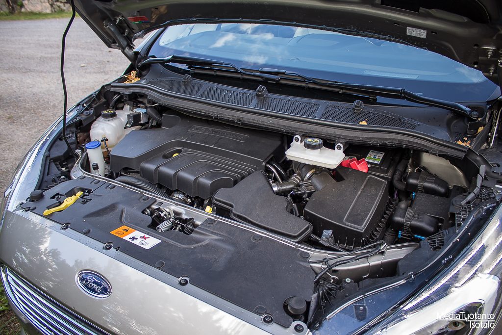 Ford S-MAX 2.0 TDCi engine