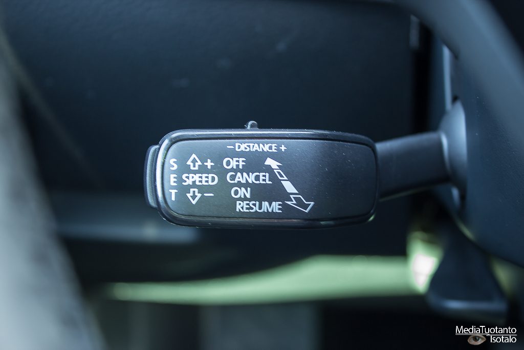 Skoda Superb cruise control