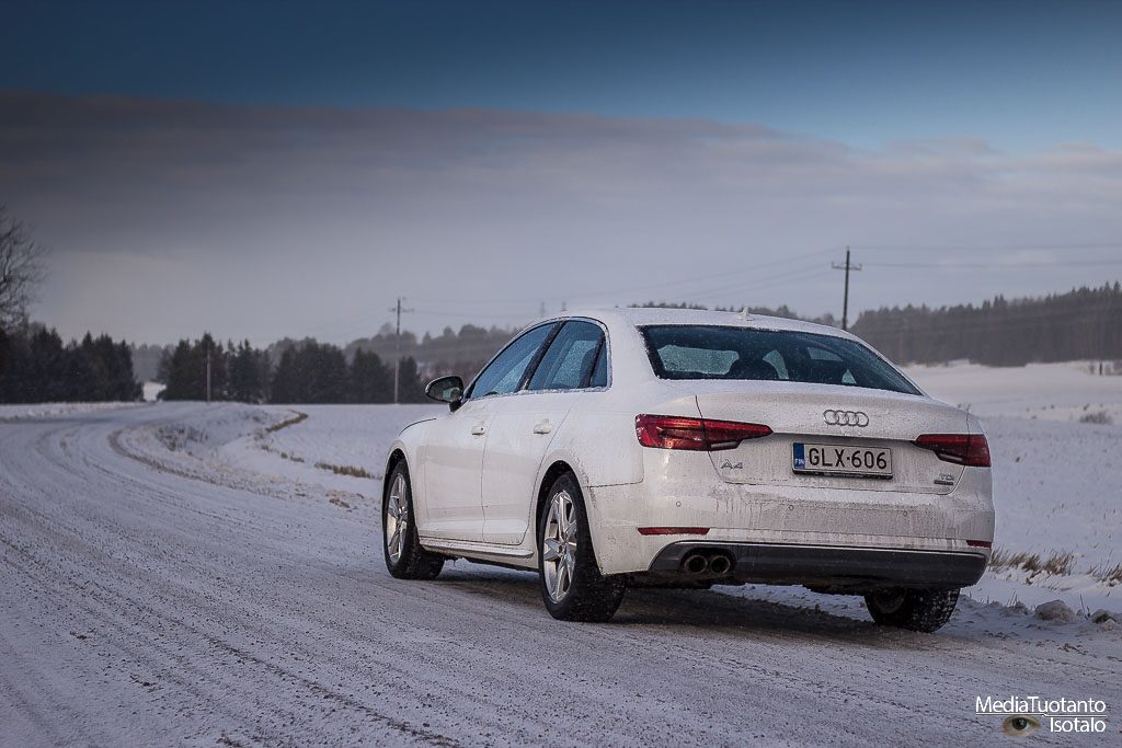 Audi A4 rear