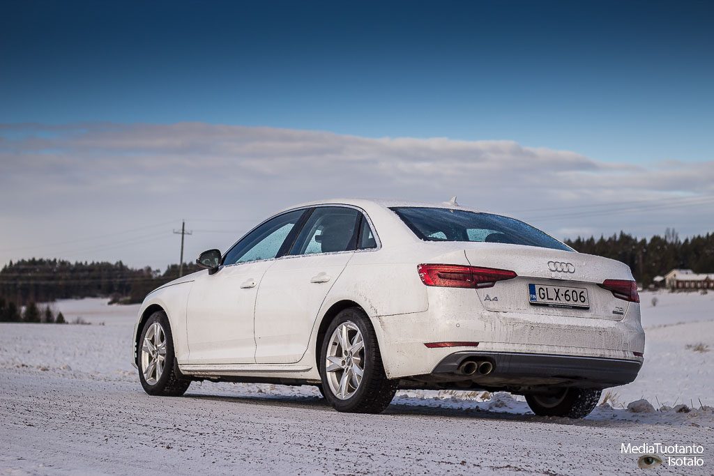 Audi A4 rear